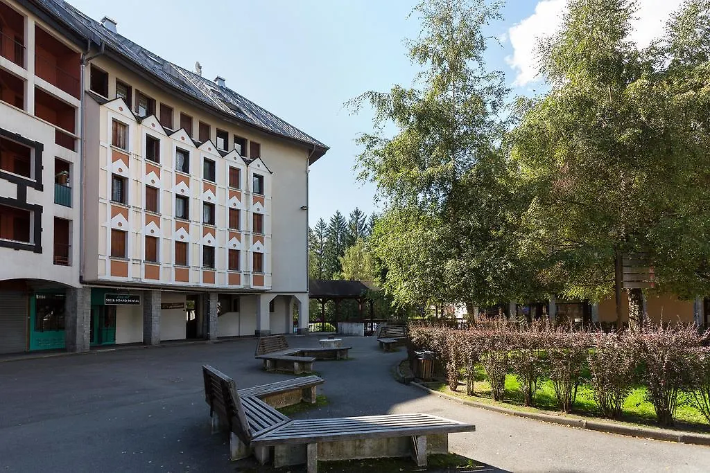 Helbronner Apartment Chamonix 0*,